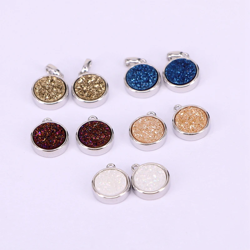 

10PCS ZYZ178-1680 Round Shape Natural Stone Titanium Pendant Beads, Silver Color Bezel Quartz Stone Charms for Women Jewelry