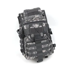 40L Nylon Militar Asalto Táctico Al Aire Libre Mochila de Camping Senderismo Senderismo Camuflaje Mochila Bolsa de Viaje 2 opciones de color