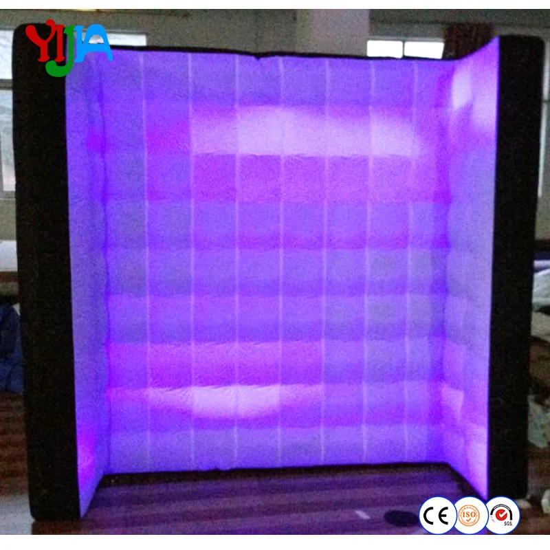 

Hot Sale Black and White Cute Photo Booth Backdrop LED Inflatable Wall With LED Strips On The Bottom And Top For Party Wedding