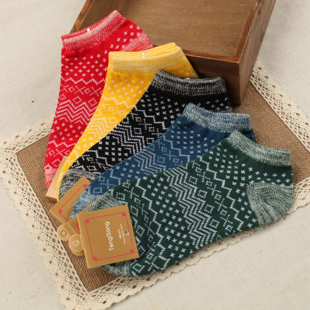 10 pieces = 5 pairs of The new Japanese national style men ankle socks Cotton socks tide men socks