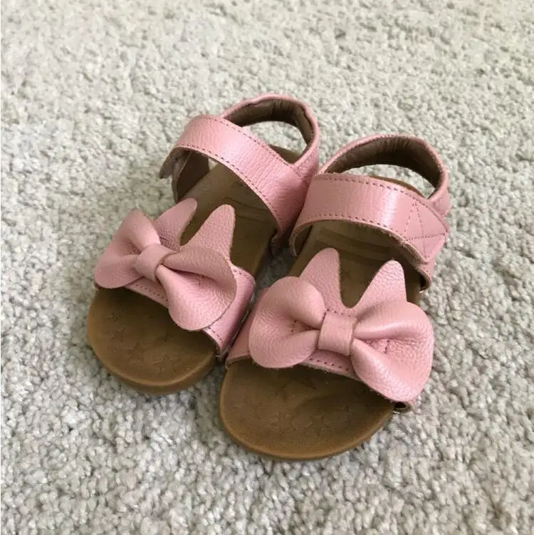 Детские сандалии из натуральной кожи; коллекция года; Летние сандалии для девочек от 1 года до 3 лет; обувь принцессы с бантом; нескользящая подошва; детские сандалии