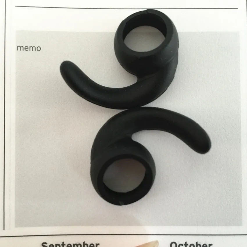 b (11)