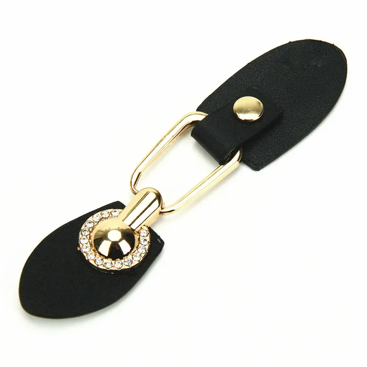 

Sew-on Faux Leather Patches with Metal Buckles Buttons Metal Snap Buckles for Handbags Shoes Overcoat Decoration Sewing Buckles