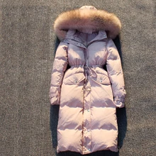 Зимнее модное женское пальто на утином пуху, длинные дизайнерские куртки выше колена с воротником из меха енота, розовый, синий, черный, серый, xxl 2xl
