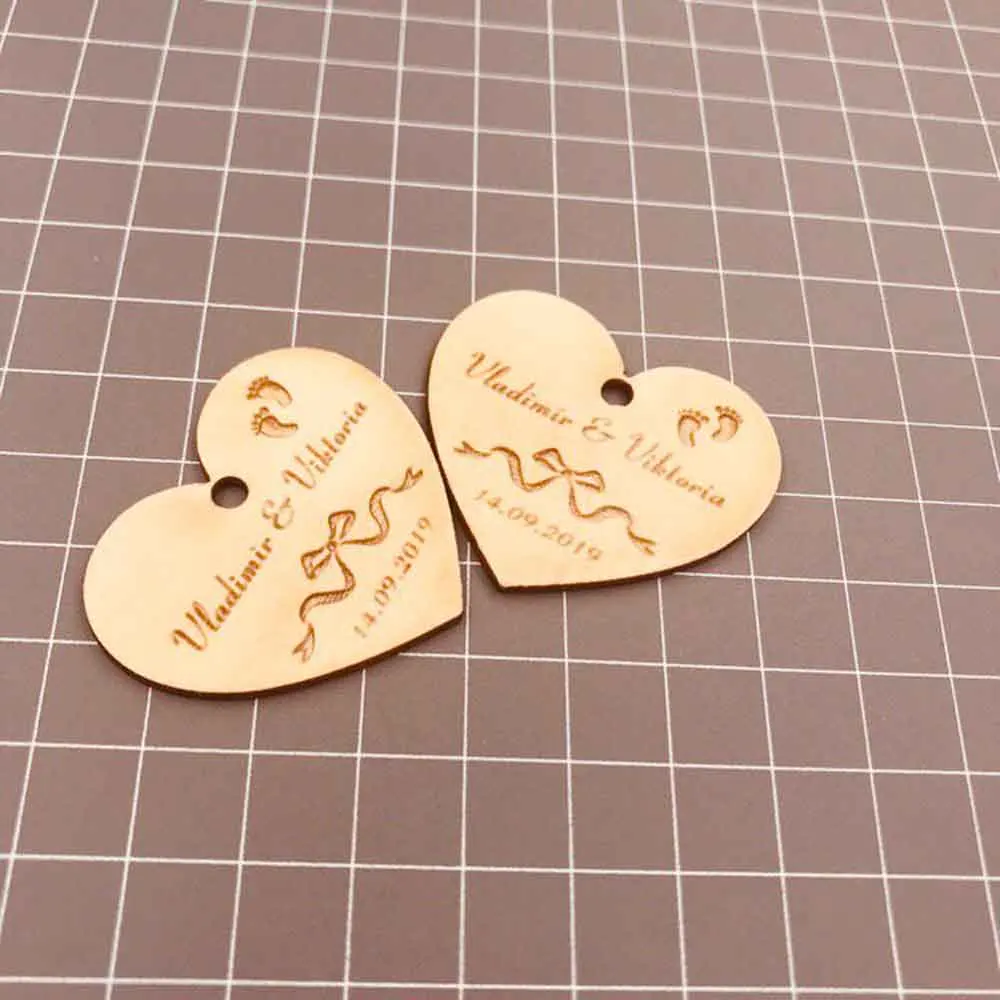 Personalized wedding Gifts Tags custom Engraved wedding name and date or letter Love Heart wooden Wedding Favor Gifts Tags 1