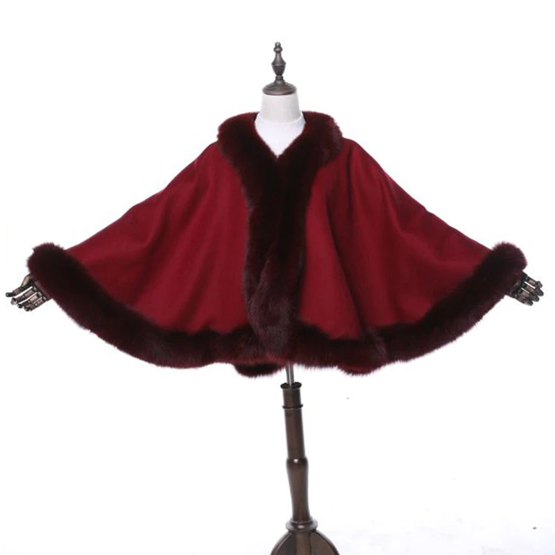 Рисунок 2 - Женская шаль из натурального кашемира