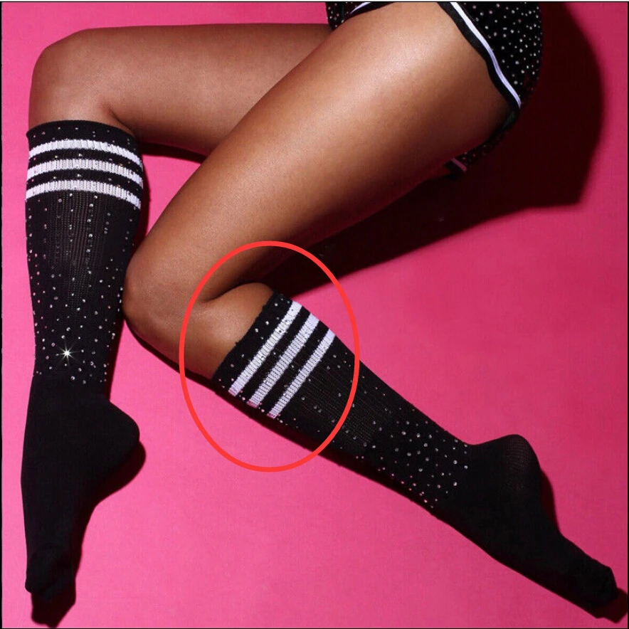 Для женщин длиной выше колена Длинные блесток полосатые носки Футбол носки костюмы для болельщиц носки Повседневное женские Стразы Bling хлопковые носки - Цвет: A Pinstripe 45cm