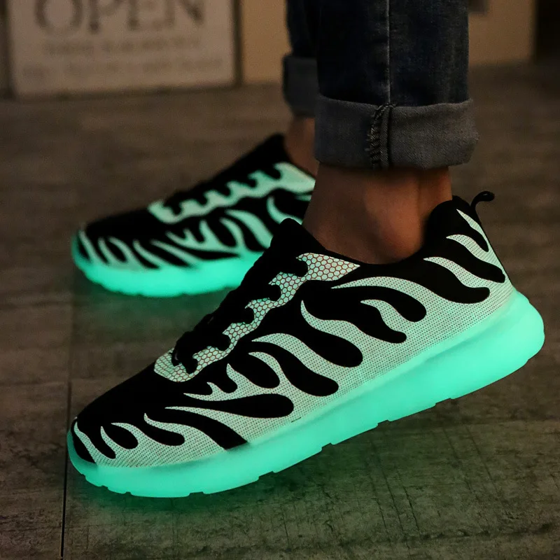 

Size39-44 Glowing Sneakers for kids and adults USB Charging Light Up Shoes for boy men Led Causal Shoes zapatos de hombre
