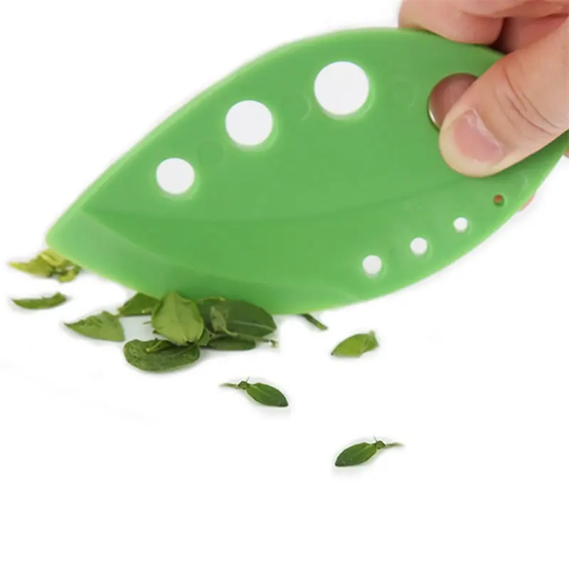 QueenTime 2 Vegetable Leaf Stripper Green Herb Stripper Rosemary Thyme Puller Kitchen Gadgets Creative Vegetable Tool Free Hands