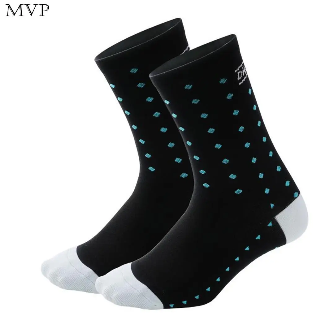 

Cycling Socks Breathable Sweat-absorbent Deodorant Professional Dot Sporting Standard Four Seasons Socks
