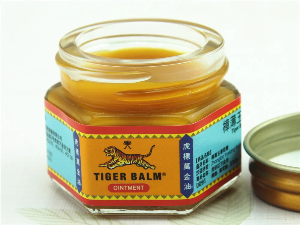 Тайские мази и бальзамы. Тайская мазь Tiger. Мазь Тайгер Таиланд. Tiger Balm красный крем. Тайский тигровый бальзам красный.