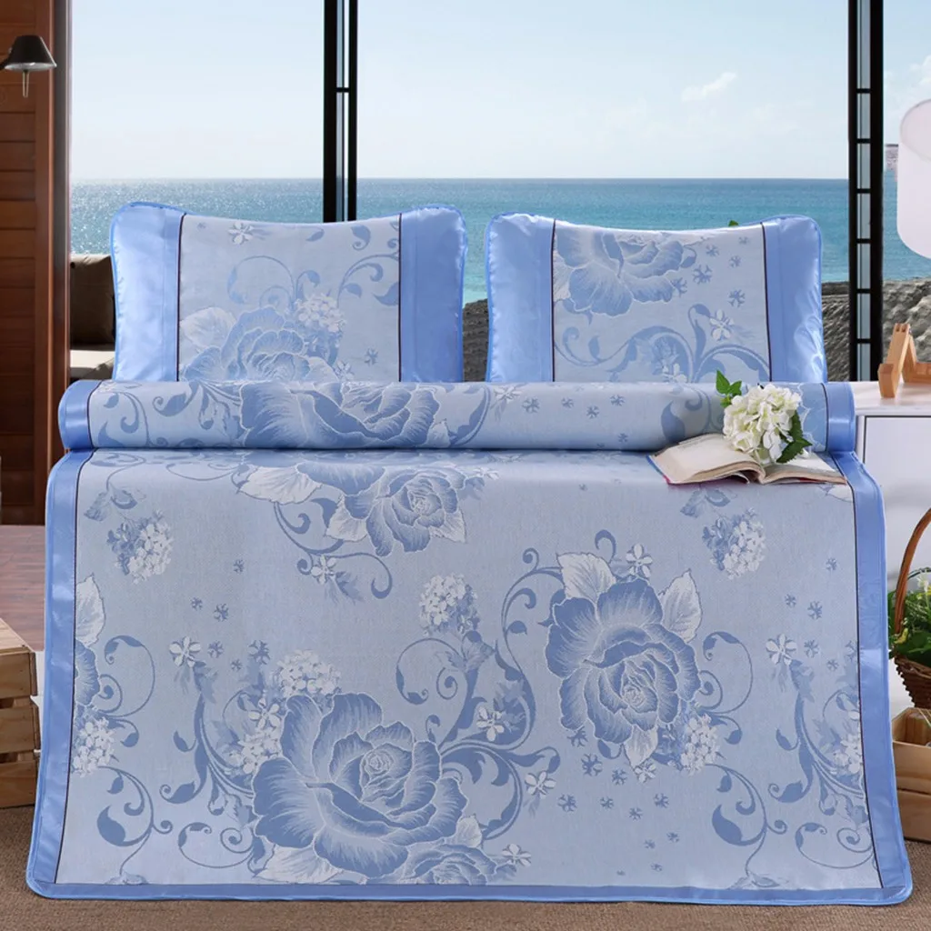 

2019 New Breathable Ice Silk Sleeping Crib Mattress Mat Summer Cool Pad with Pillow Ice silk seat three-piece hot sale dropship