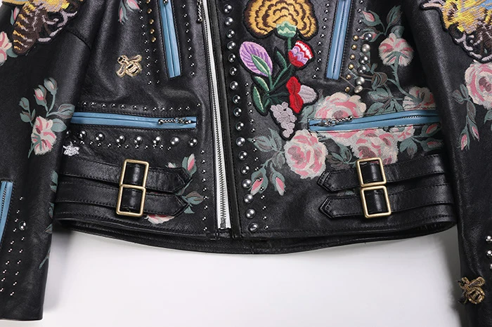 Chic women's rivets biker jackets Fashion embroidered PU leather jackets high quality leather short coat E957