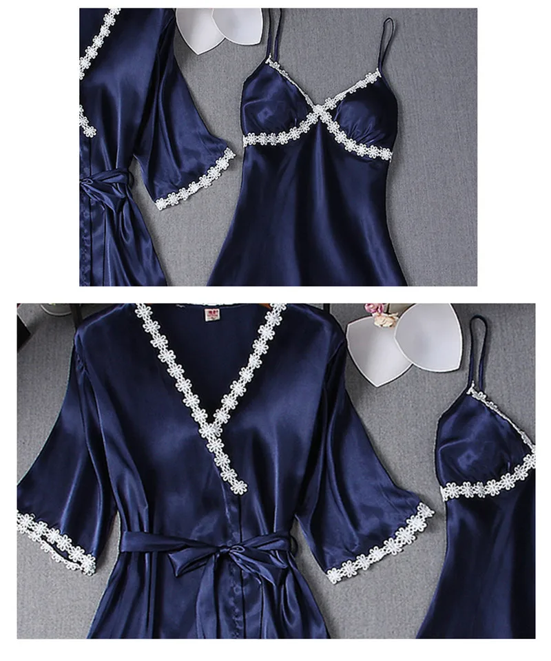 4522388710_1310514458