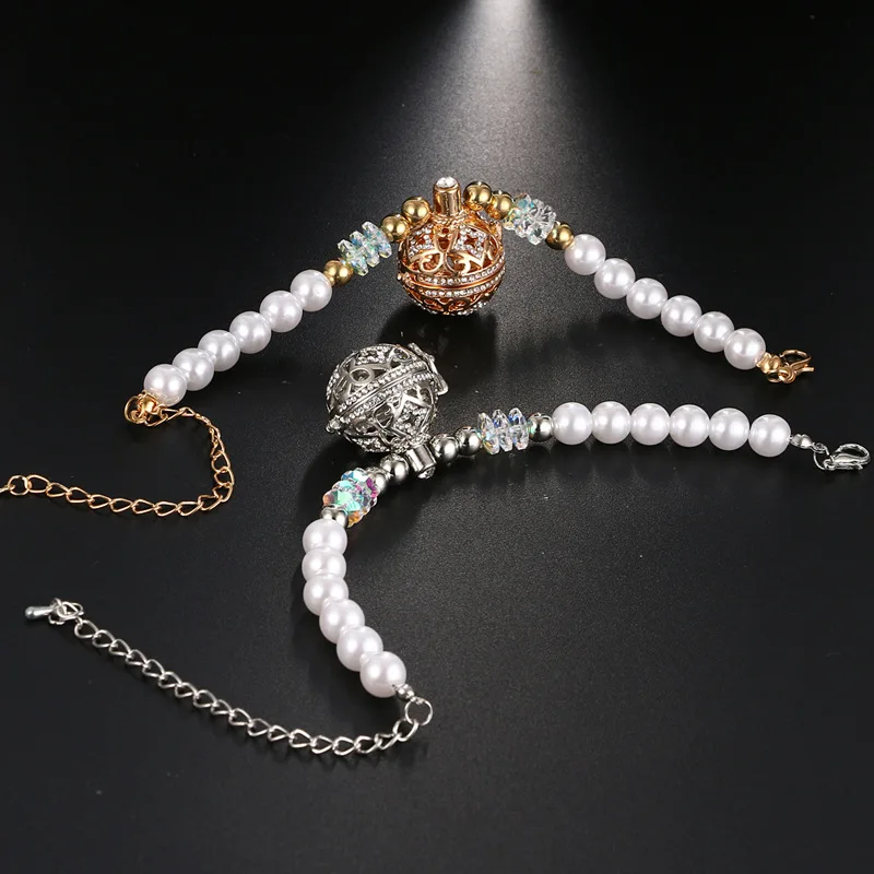 

( 2 soft ball) Aroma Bracelet Diffuser Jewelry Open Rhinestone Flower Perfume Essential Oil Aromatherapy Locket Bracelet S062