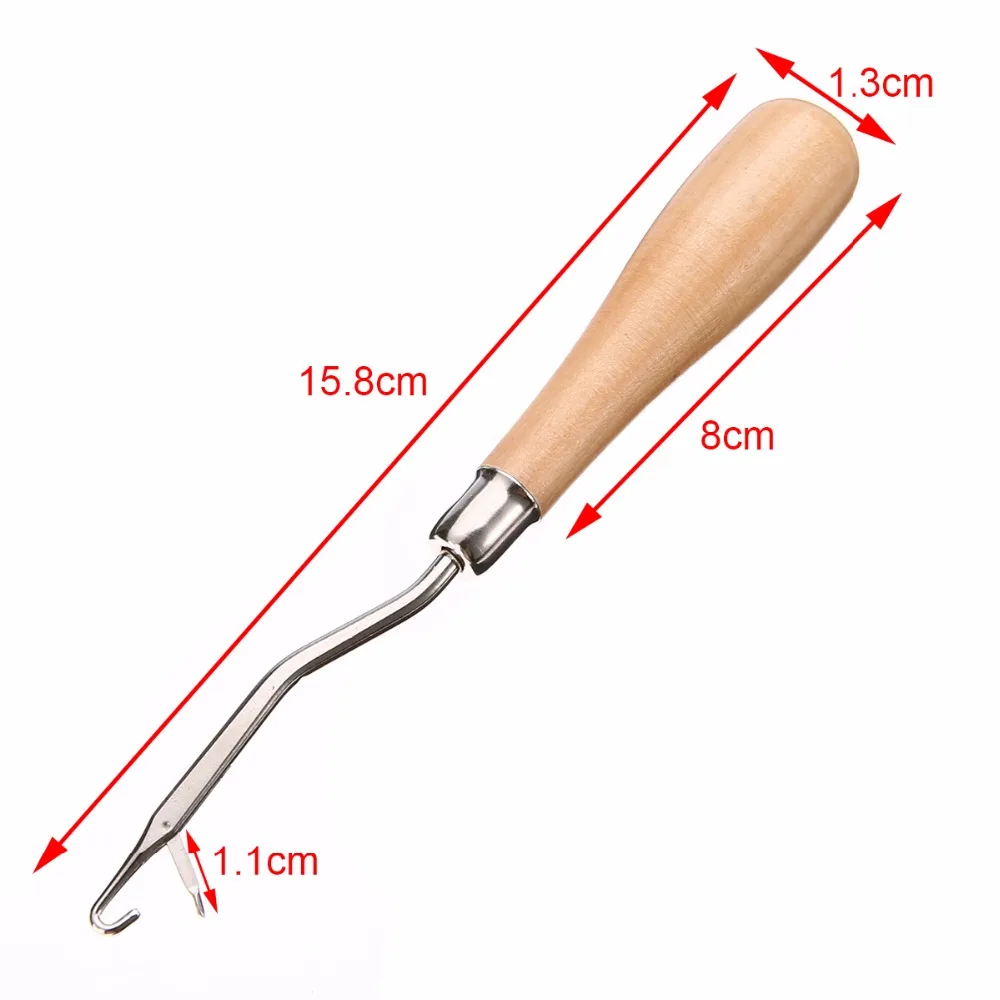 1pc Latch Crochet Hook Wooden Handle Needle Puller Tool For Canvas Mat Rug Craft