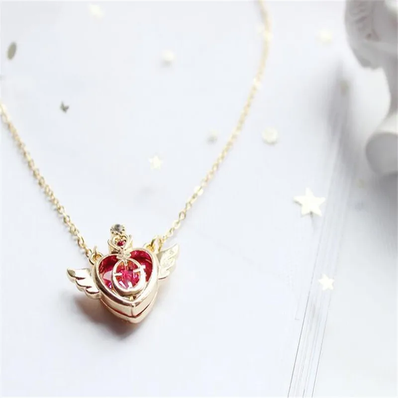 

Anime Sailor Moon Loving Wand Crystal cosplay Pendant Necklace Girl accessories Cute props B012