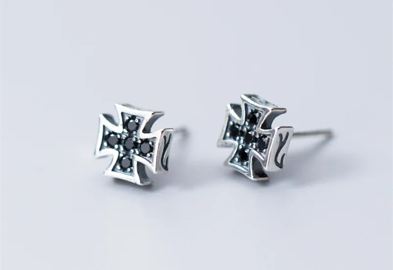 black crystal cross earrings woman S925 silver jewelry fashion Hypoallergenic stud earrings for women gift silver earrings