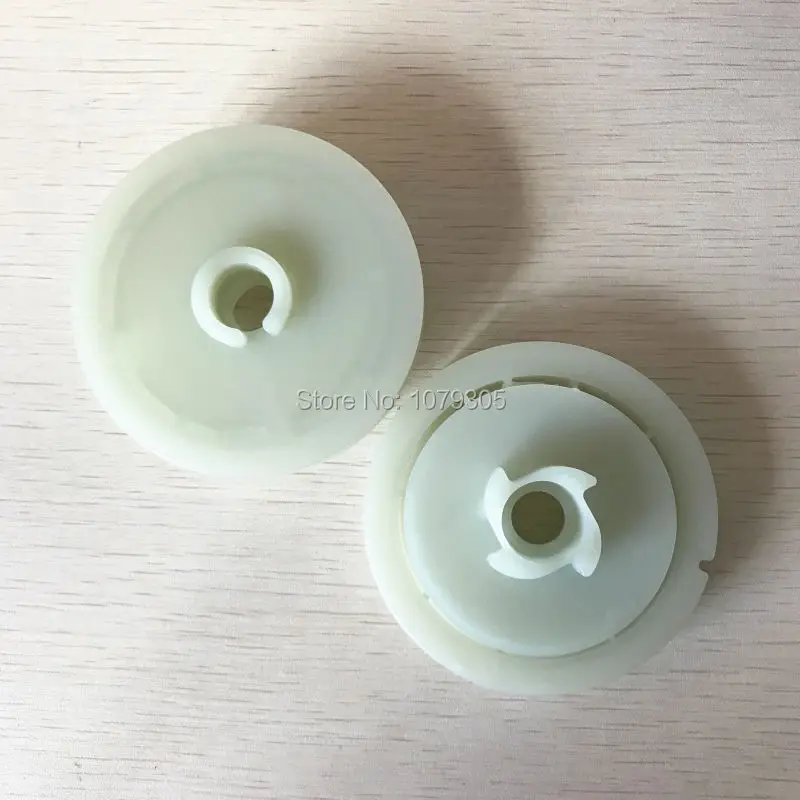

2pcs 52 58 Gasoline chainsaw starter plastic rope rotor