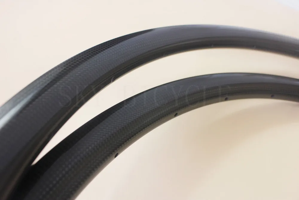 Hookless 29er AM carbon mtb bicycle rim,30mm width,20mm deep tubeless compatible