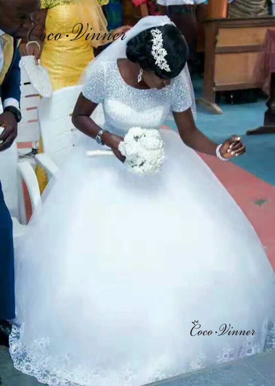 Новые яркие Африканские свадебные платья с короткими рукавами и круглым вырезом реальные фотографии кристаллы для свадебного платья бальное платье белое свадебное платье W0437