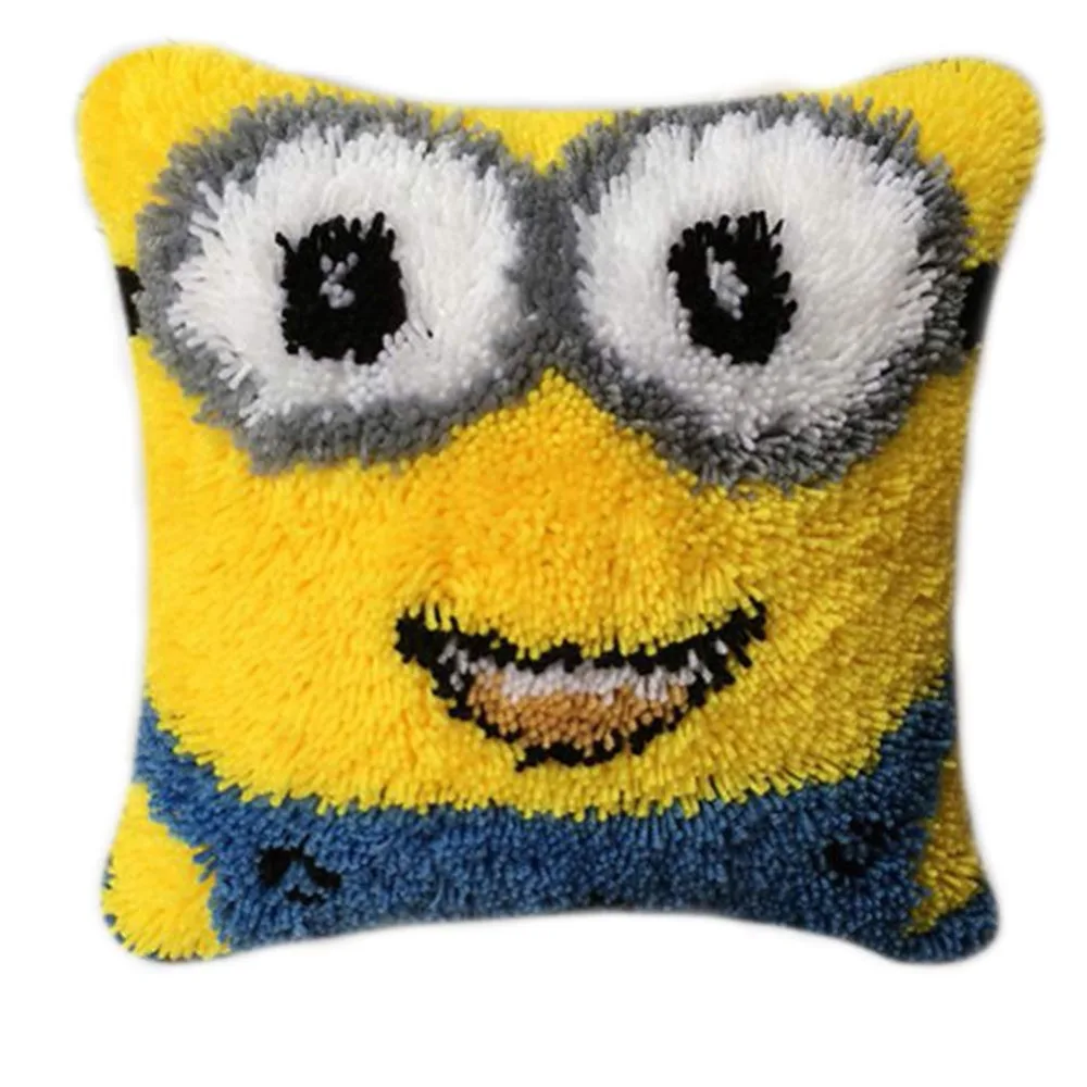 

DIY Latch Hook Kits Rug Pillowcase Crocheting Cushion Carpet Unfinished Handmade Canvas Rugs Mat Cartoon for Adults Kids Gift