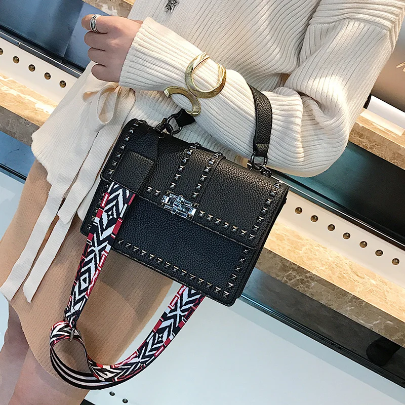 Toposhine Rivets Women Shoulder Bag Black Cover Girls Handbag Square Rivets Madam Ladies Bags Support Drop shipping Wholesale
