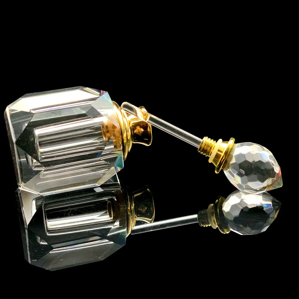 3 مللي قوس قزح الراقية K9 كريستال الزجاج إعادة الملء السفر العطور زجاجة غرفة الجدول زخرفة الزفاف الحب هدية عظيمة 3 مللي قوس قزح الراقية K9 كريستال الزجاج إعادة الملء السفر العطور زجاجة غرفة الجدول زخرفة الزفاف الحب هدية عظيمة