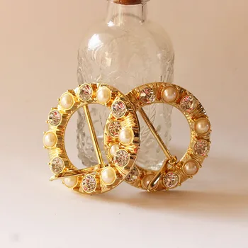 

1pcs Fashion Buttons Crystal Rhinestone Buckle Invitation Ribbon Slider For Wedding Gold Color Diy Accessories Metal Belt Buckle
