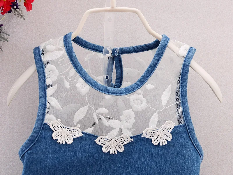 3050082971_1405619416