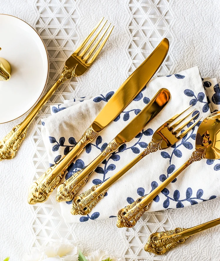 silver cutlery  (4)