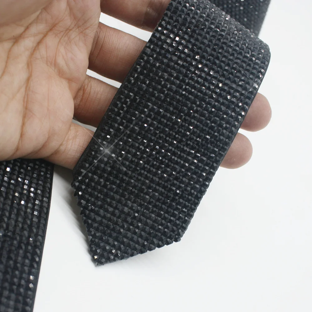 Редкий ручной работы черный лазер Кристалл Стразы ожерелье с галстуком для перформаций Свадебная вечеринка выпускной