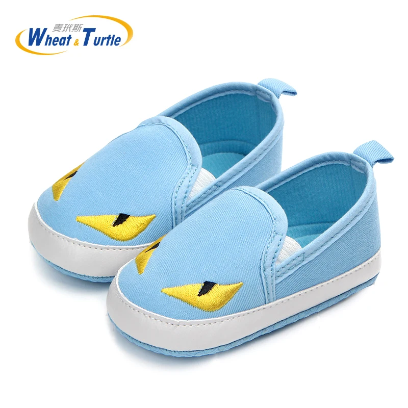 

Mother Kids Baby Shoes First Walkers Spring Baby Moccasins Infant Anti-slip soft soled Newborn 0-24 Embroidery Slip-on Sneakers
