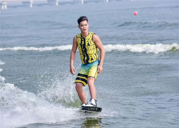 Hisea adult life vest swimming jacket surfing snorkeling strong buoyancy sailboat professional lifejacket Letter printing black yellow fashion cool 03