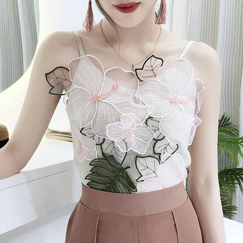 

Wild 3D Flower Embroidery Retro Chic Knitted Vest Tops Sexy Bottoming Female Summer Wear 2019 New Pink Black Blue White purple