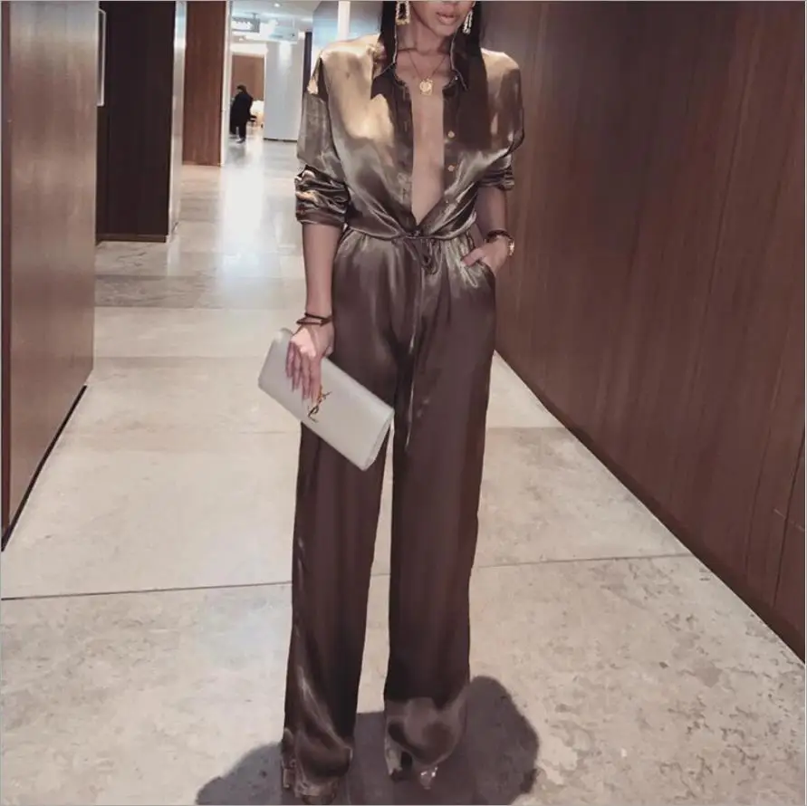 

2019 new silk button deep V season girdle fashion jumpsuit spring and summer women's clothing