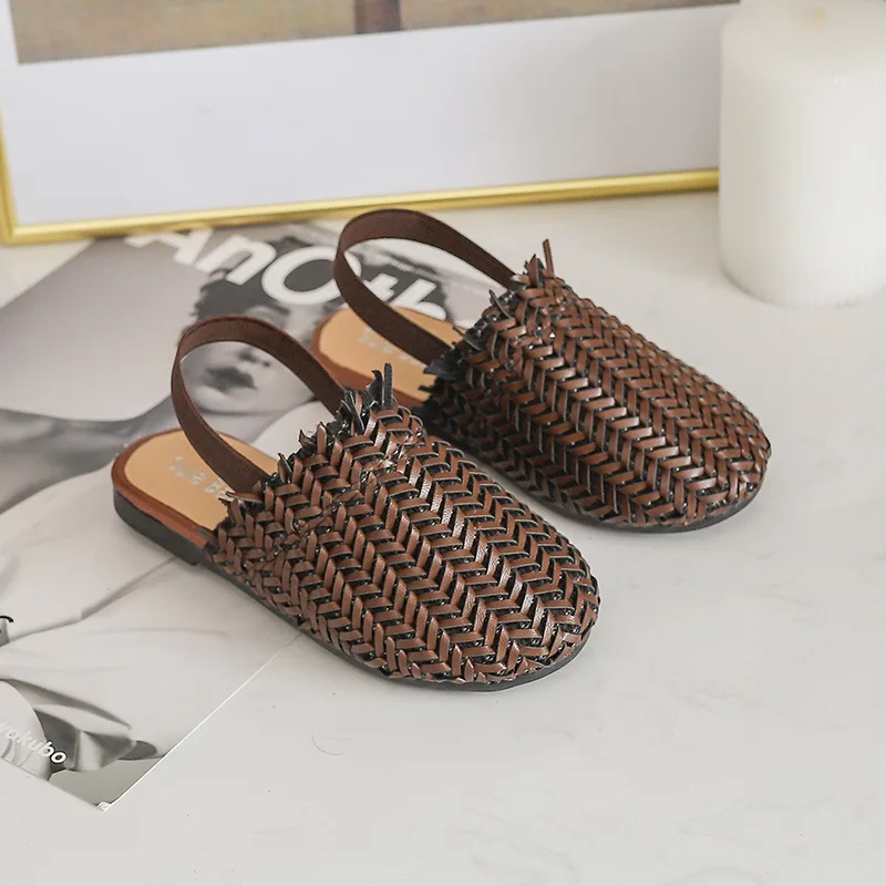 

Summer 2019 New Baby Girls Beach Sandals Children Weave Slides Kids Princess Brand Shoes Toddler Slipper Sandals Soft Mules