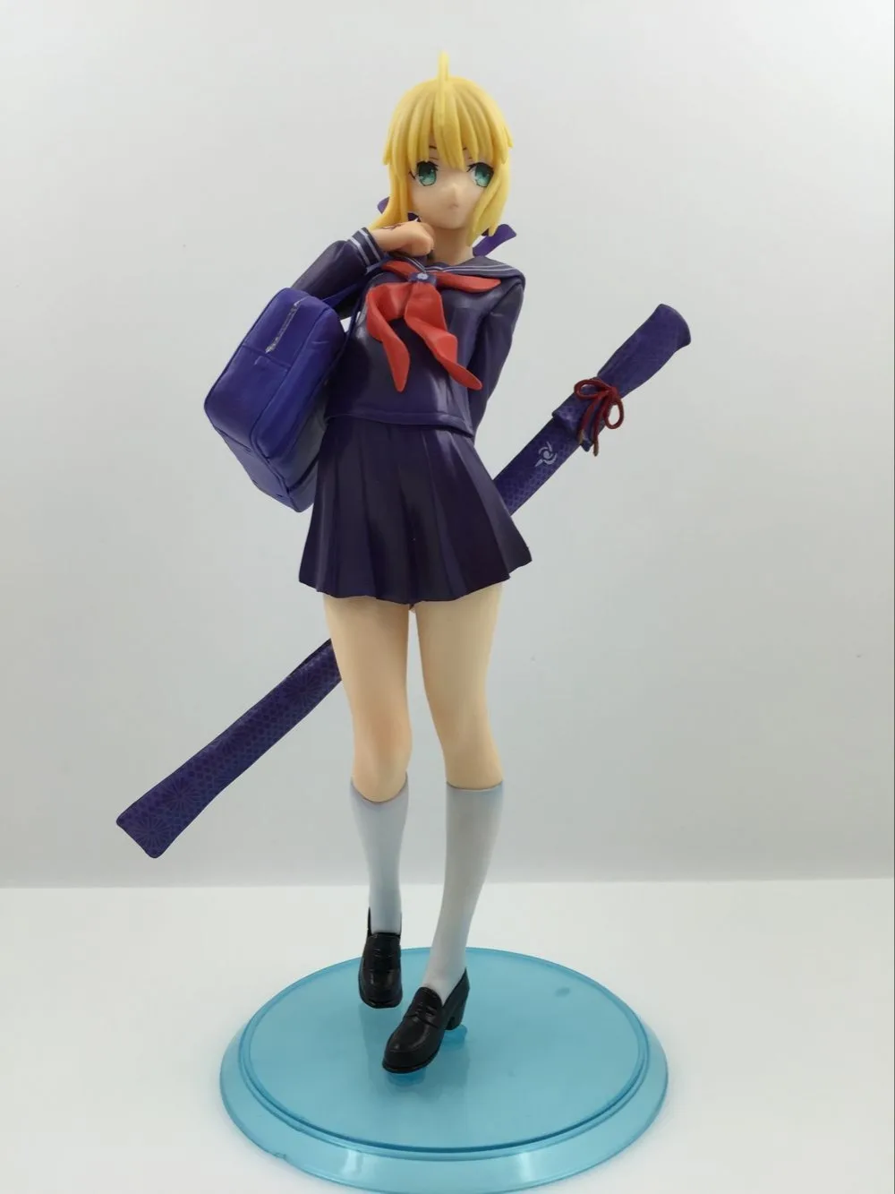 Фигурка японского аниме Fate Stay Night saber 18 см школьная форма экшн-фигурка