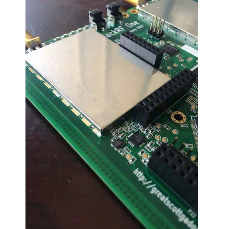 HackRF One (3)