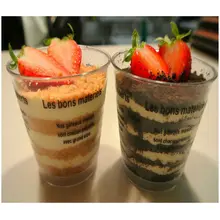 Черный с буквенным принтом прозрачный Желейный десерт чашка с крышкой и ложкой чашки для пикника опилки чашки хлебобулочные принадлежности 50 шт./партия DEC084