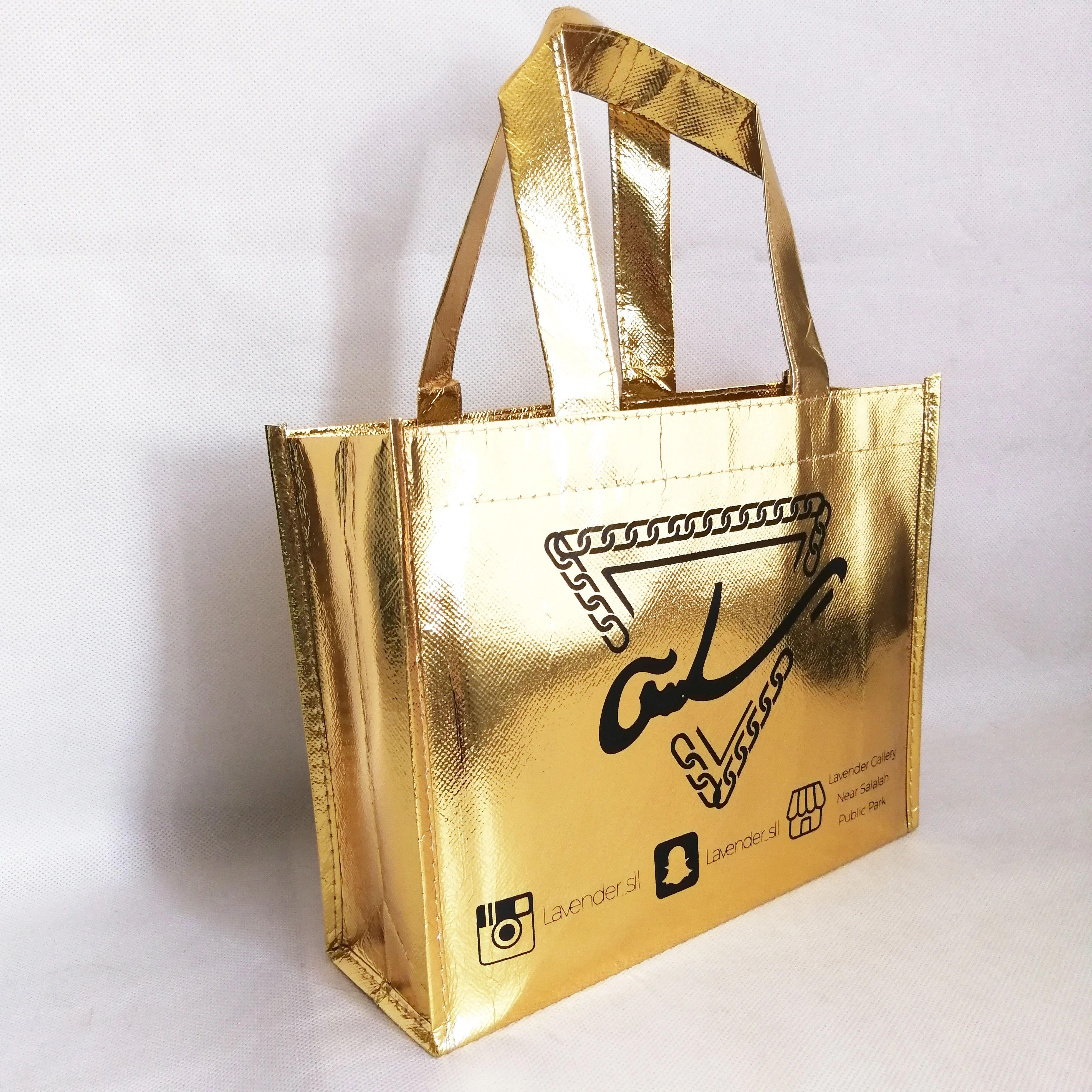 Индивидуальная Подарочная коробка сумки с ручками многоразовый Золотой металлический нетканый материал водонепроницаемая упаковка сумка вечерние сувениры