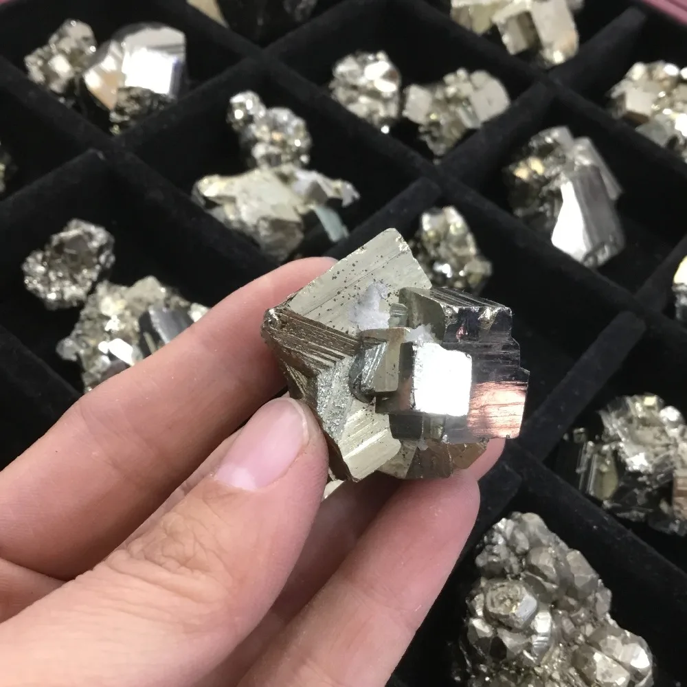 Натуральный шероховатый сырой Пирит Камень Золотой Железный кубический минеральные образцы