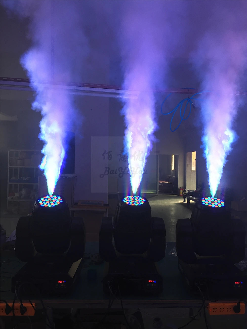 Moving Fog Machine 25
