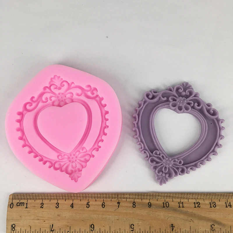 7280874397_2132088218