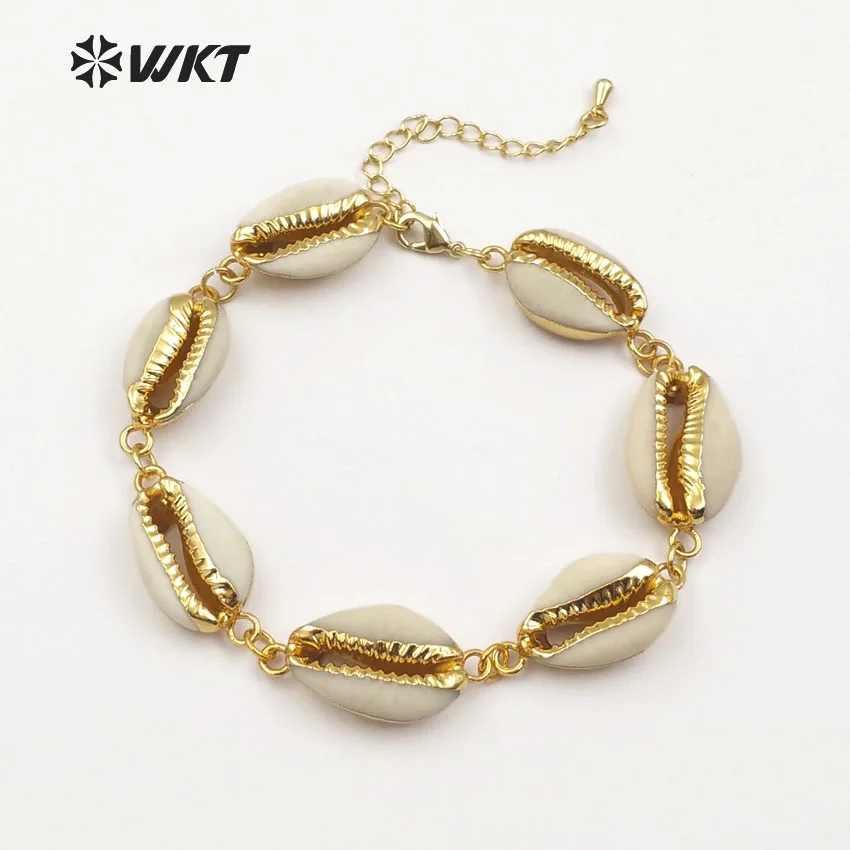 Женский браслет из ракушек в богемном стиле