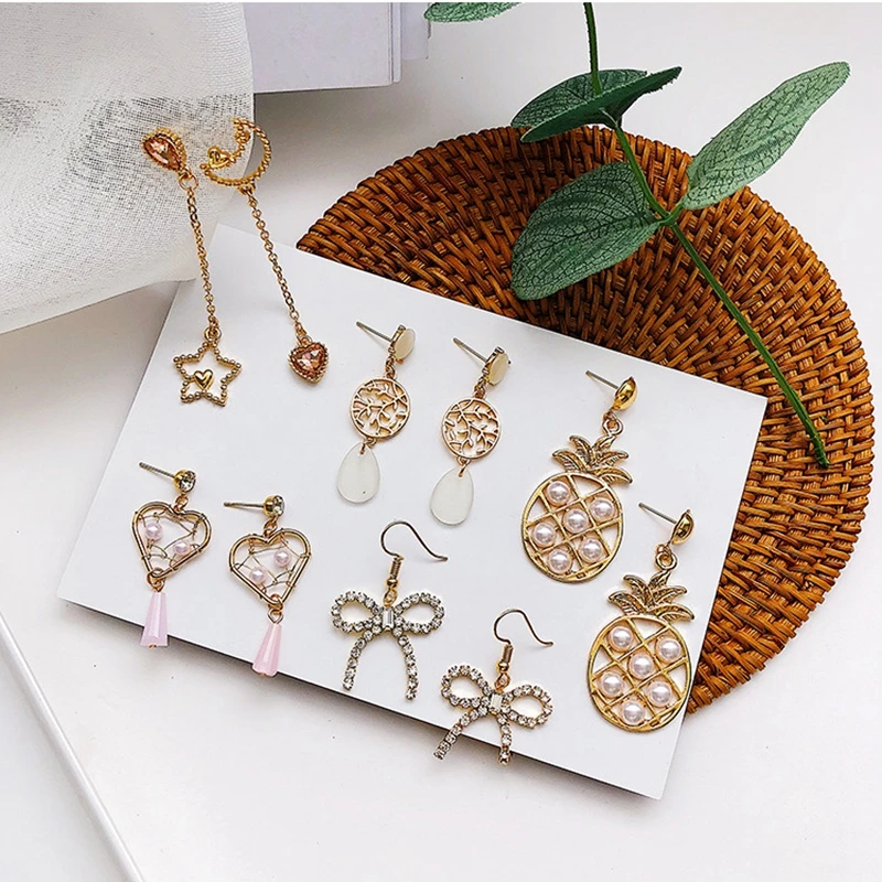 

Japanese Korean Crystal Rhinestone Simulated Pearl Dangle Earrings For Women Girl Jewelry Love Heart Star Pineapple Drop Earring