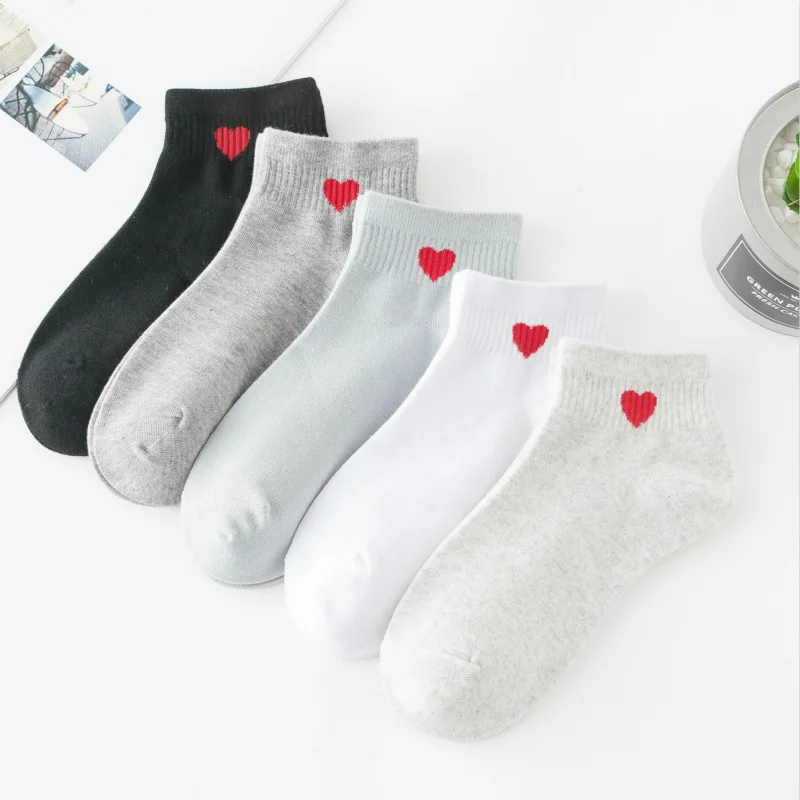 1 пара, хлопковые носки женские Харадзюку с изображением красного сердца, Милые простые базовые женские кавайные носки, повседневные, один размер