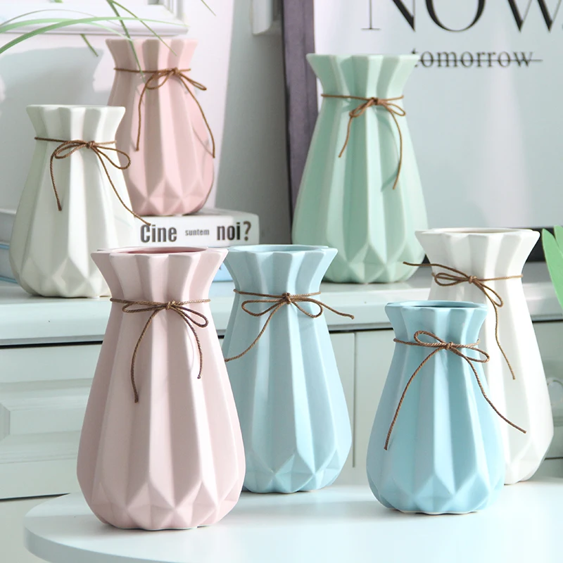 

Europe Brief Matt Diamond Porcelain Vase Modern Fashion Ceramic Flower Vase Room Study Hallway Home Wedding Decoration