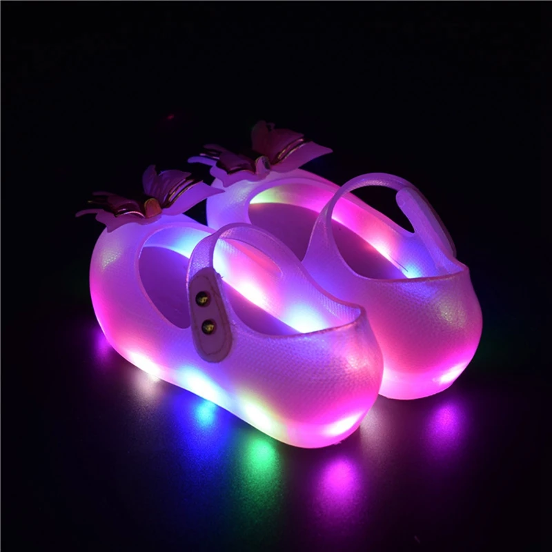

2019 New Summer Kids Girls Jelly Sandals LED Light Up Glitter Shoes Sandal Girls Princess Beach Hole Shoes Sandals For Girls