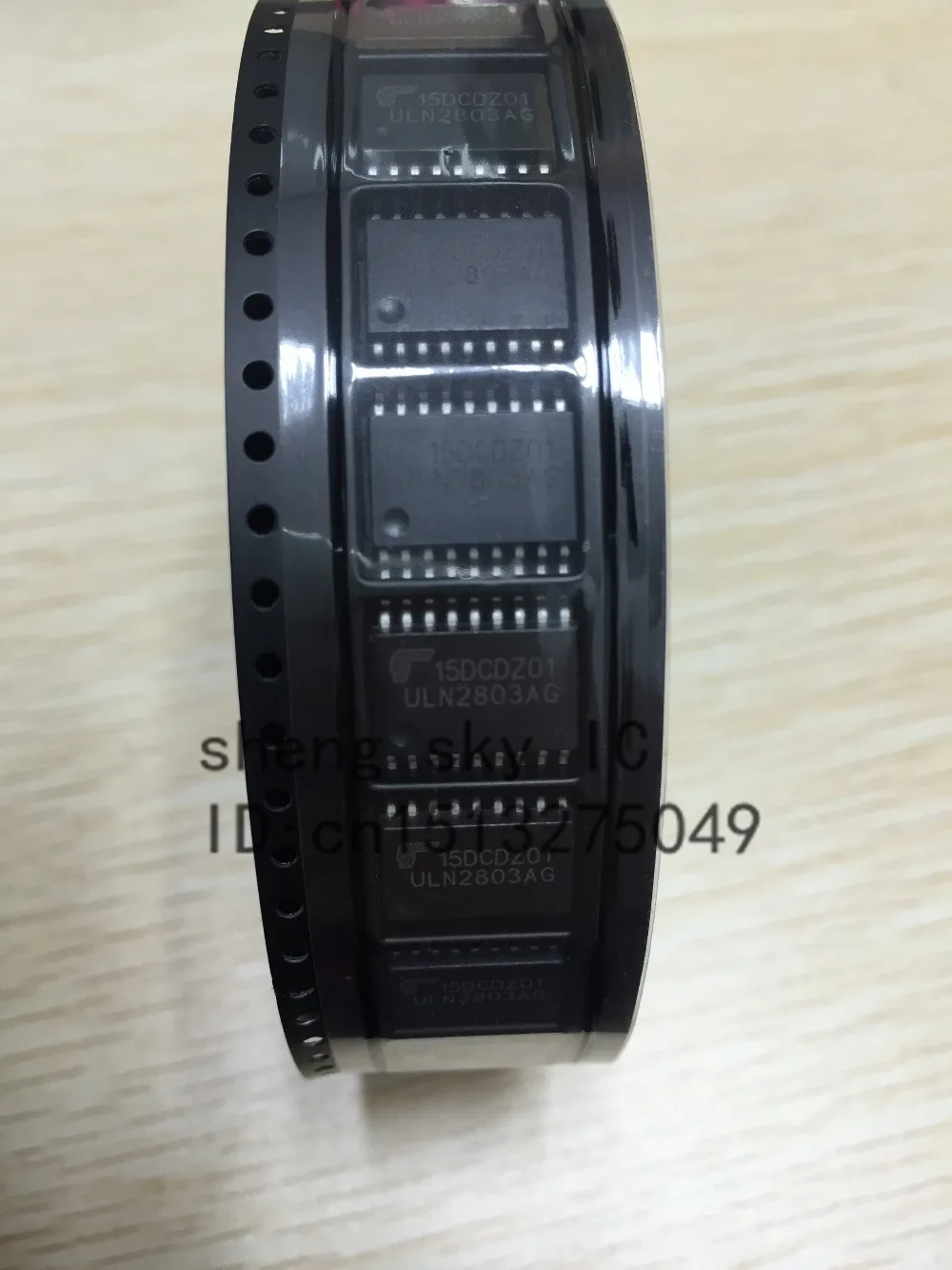 Бесплатная доставка 50 шт. ULN2803ADR ULN2803A ULN2803 SOP18 SOP SMD Восьмиядерный высоковольтный